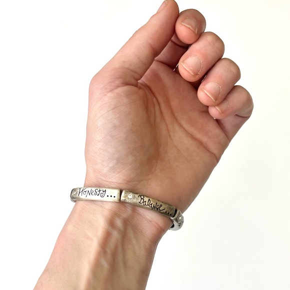 free 🆓 with purchase! - Picture 7 of 15